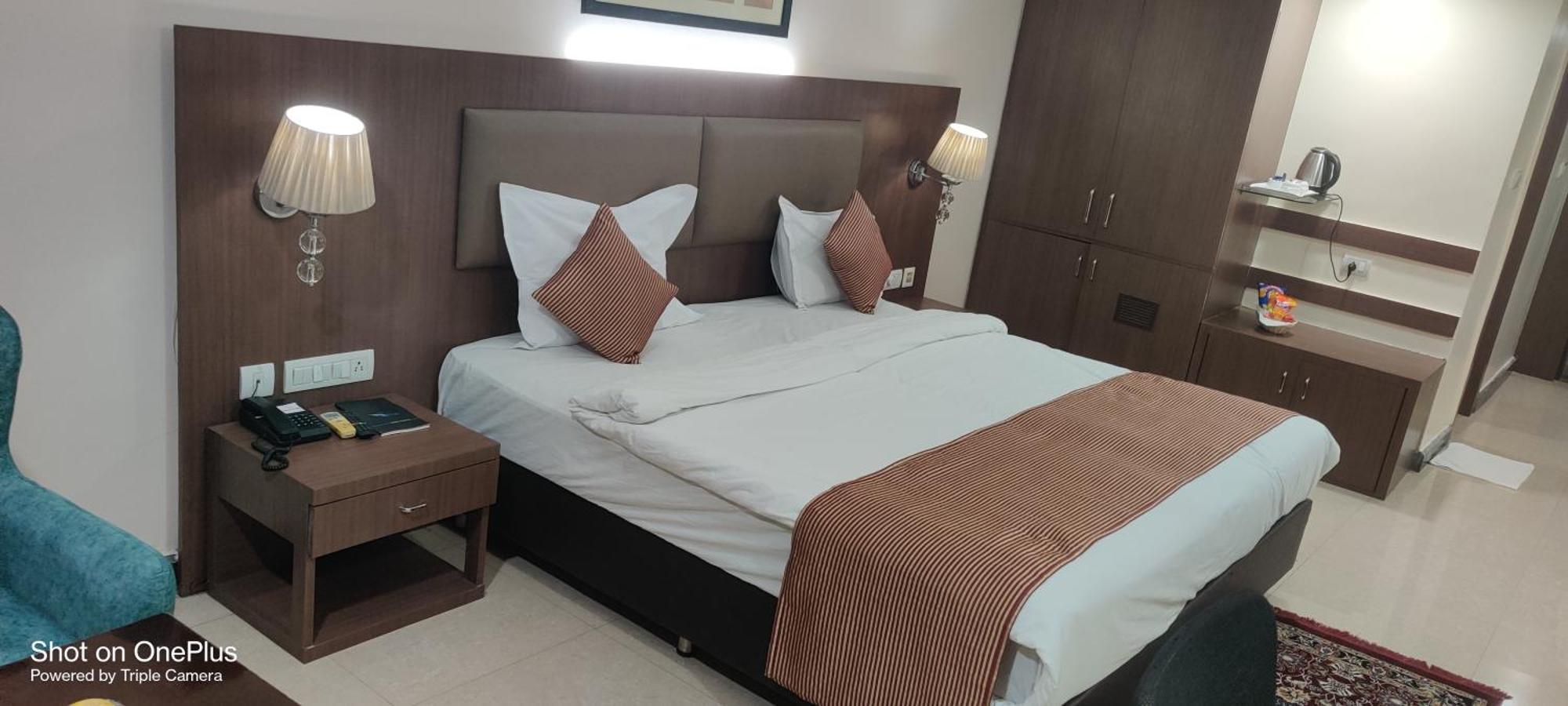 Hotel 9thbistro 3*
